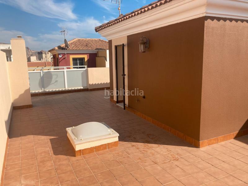 Foto bab9022e-17fa-4a53-9e6f-5b3ed3970a8a. Casa adossada a Aguadulce Sur Roquetas de Mar