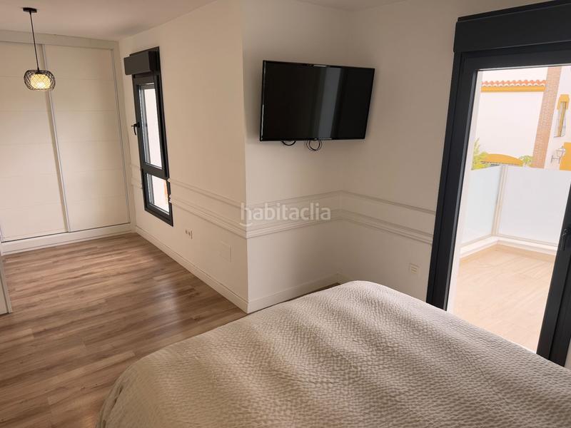 Foto 8c5c3da5-c5d3-4c94-8da0-50fb98213048. Maison jumelée dans Roquetas pueblo Roquetas de Mar