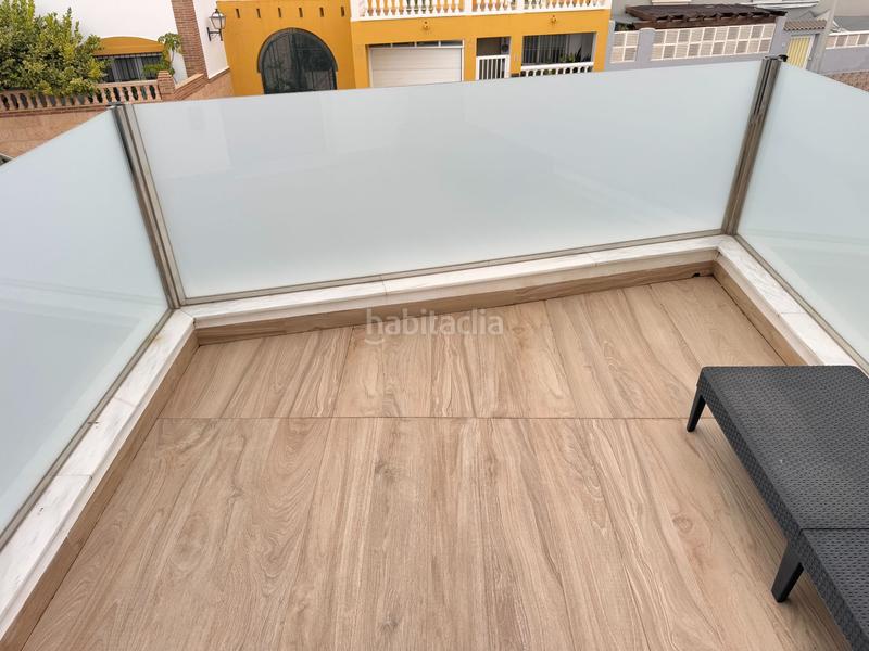 Foto 9be4c26f-f9e9-41b4-8c1c-bbcd77829cc3. Maison jumelée dans Roquetas pueblo Roquetas de Mar