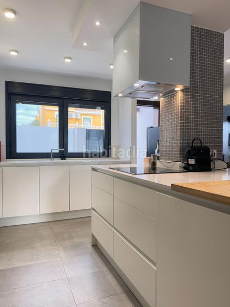 Foto b4fba887-20fc-465b-b063-294eb67adb39. Maison jumelée dans Roquetas pueblo Roquetas de Mar