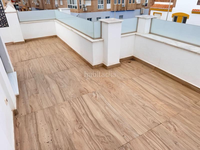 Foto 646d09f9-9a80-4326-81b5-f7a004a091a5. Reihenhaus in Roquetas pueblo Roquetas de Mar