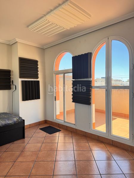 Foto 047a9922-8a83-4d48-97fc-243a28226fdb. Maison jumelée avec parking dans Aguadulce Norte Roquetas de Mar
