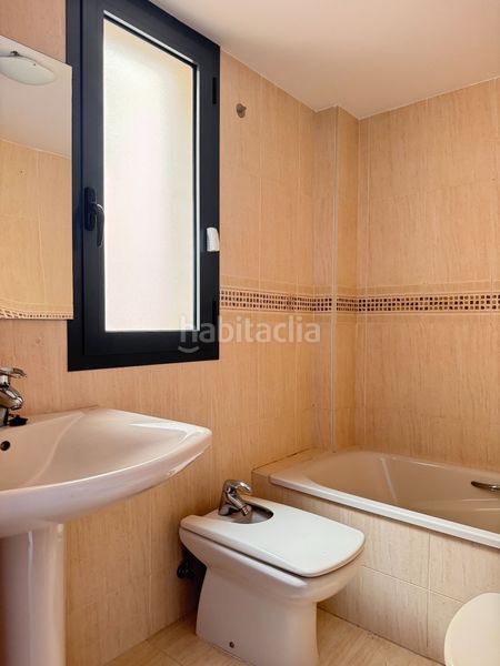 Foto 20f1fef9-d945-42e7-a4d9-b0dbf1650327. Pis amb piscina a Aguadulce Sur Roquetas de Mar