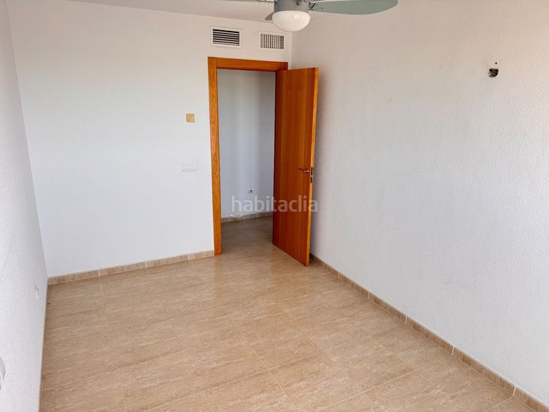 Foto 40176ee0-ebc5-4eee-b67c-3eec049851ff. Pis amb piscina a Aguadulce Sur Roquetas de Mar