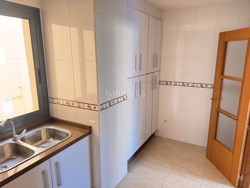 Foto 8f3bfbcb-c136-41fb-959d-fb0c0d38da5e. Pis amb piscina a Aguadulce Sur Roquetas de Mar