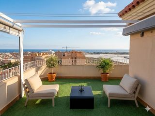 �tico en Aguadulce Sur
