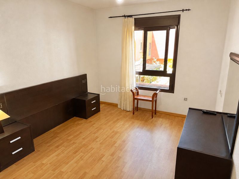Foto 236ef8eb-5730-4703-9582-33f54525c905. Apartament amb piscina a Aguadulce Sur Roquetas de Mar