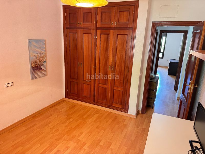 Foto 2d95a860-0d0d-4a7d-a7f1-70ee9776c253. Apartament amb piscina a Aguadulce Sur Roquetas de Mar