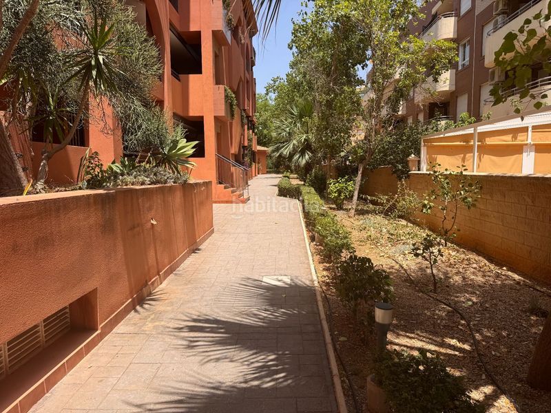 Foto 9ed80a6a-0901-4296-8e44-0ed1e7280939. Apartament amb piscina a Aguadulce Sur Roquetas de Mar