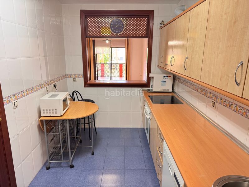 Foto a70a0ee6-278d-406d-9431-940afe477fa6. Apartament amb piscina a Aguadulce Sur Roquetas de Mar