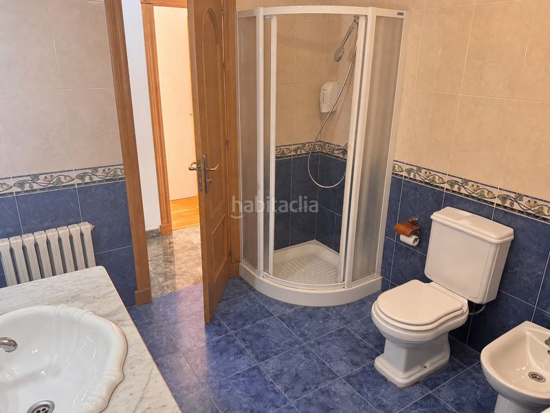 Foto 0ac7be6a-82d1-40a8-b4cb-af74f7f4be84. Casa amb calefacció aparcament piscina a El Puerto Roquetas de Mar