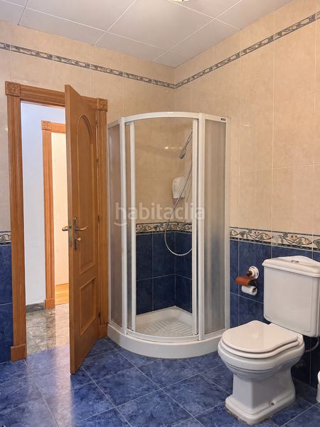 Foto a1e91405-014c-4446-9886-2707f22b3580. Casa amb calefacció aparcament piscina a El Puerto Roquetas de Mar