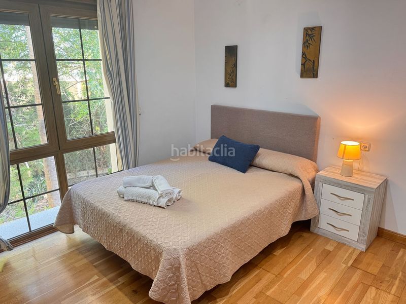 Foto ee790ef4-2aba-4a78-ae38-ac77e4ae83d0. Casa amb calefacció aparcament piscina a El Puerto Roquetas de Mar