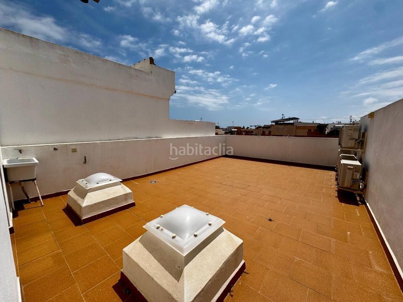Foto 183a2cc2-6abb-4cc7-80a0-6628074da8c6. Casa adossada amb aparcament piscina a Aguadulce Sur Roquetas de Mar