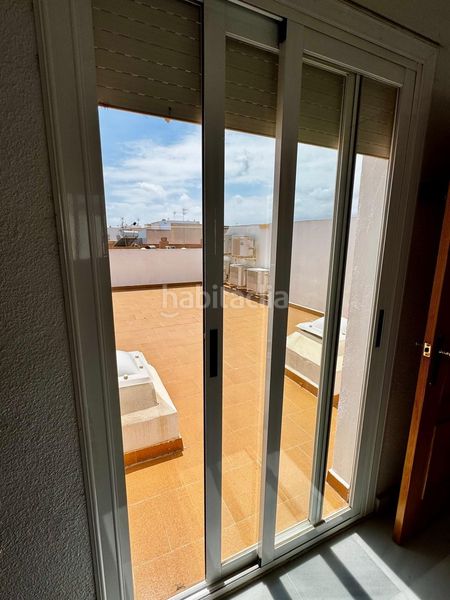 Foto 2f5d8797-e739-41eb-b0d4-7b4b16df8093. Casa adossada amb aparcament piscina a Aguadulce Sur Roquetas de Mar