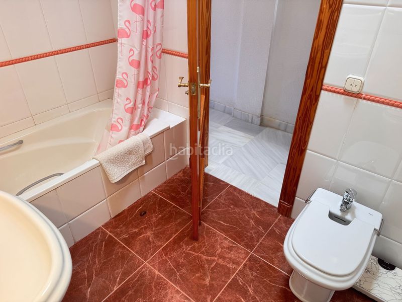 Foto 4c76bd52-058c-4147-b186-a0f123b16c13. Casa adossada amb aparcament piscina a Aguadulce Sur Roquetas de Mar