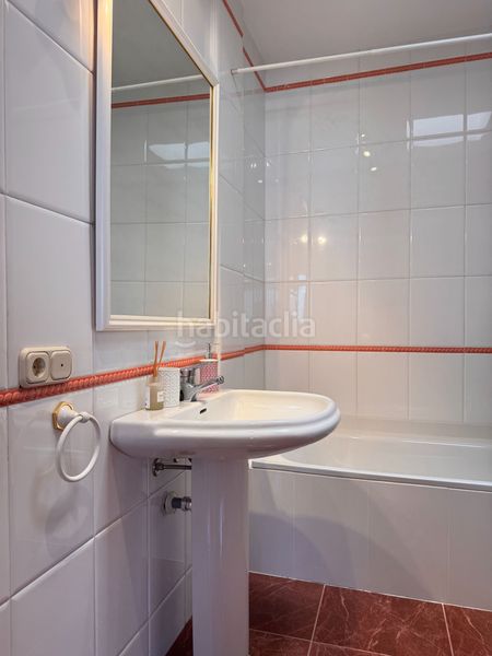Foto 5e8103db-eee2-465a-aeef-f5f00a1501bf. Casa adossada amb aparcament piscina a Aguadulce Sur Roquetas de Mar