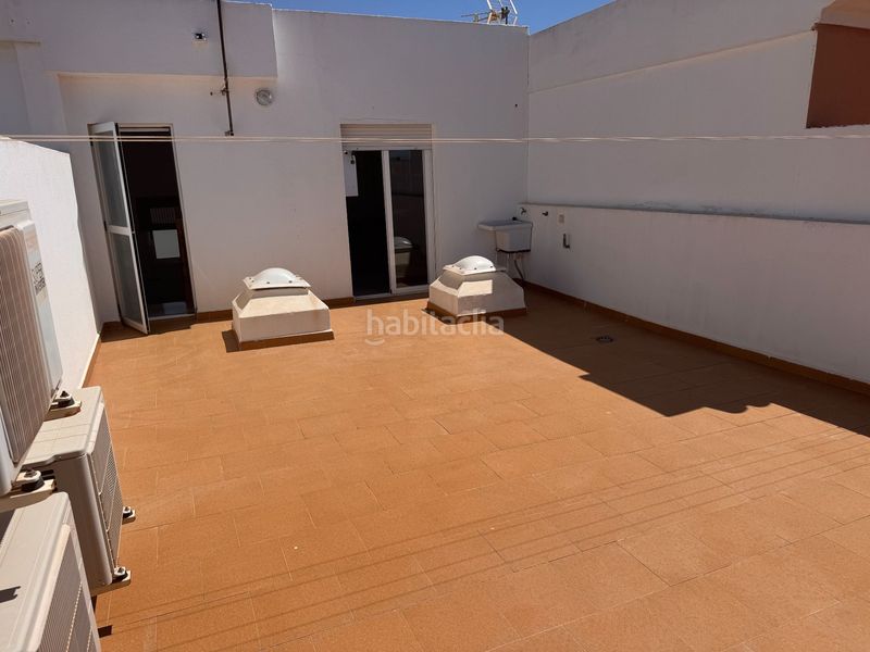 Foto cc981ff2-96cb-4c46-9af3-e37032cf492e. Casa adossada amb aparcament piscina a Aguadulce Sur Roquetas de Mar