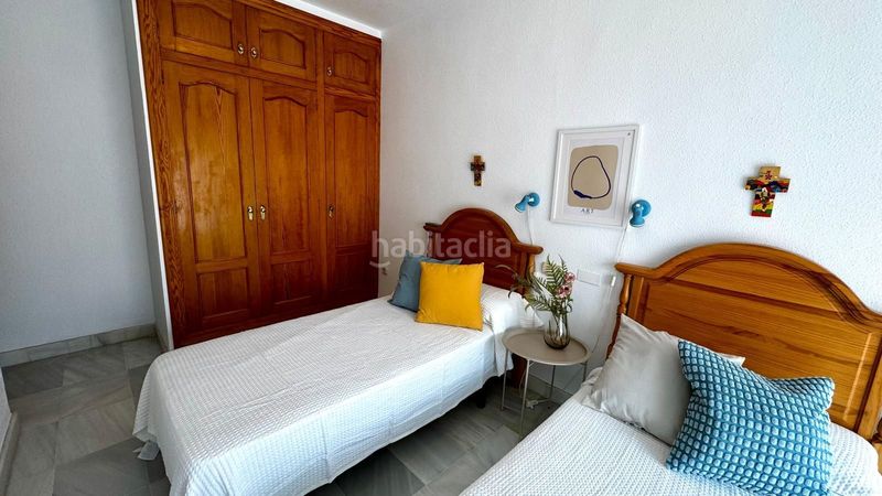Foto ed42f3c6-0422-49f8-9b16-a1e20e3e9f7f. Casa adossada amb aparcament piscina a Aguadulce Sur Roquetas de Mar