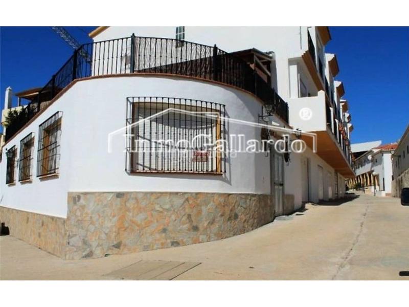 Foto 1a6db795-fe34-4924-ac63-42e7327f1c84. Locale commerciale in Totalán