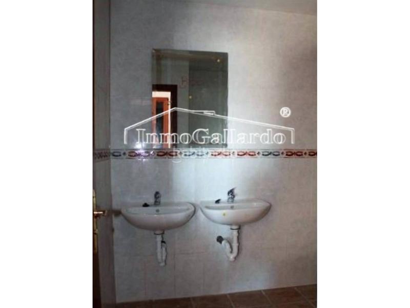 Foto fbd653cc-51e8-4601-9e7a-efb41acb011b. Locale commerciale in Totalán