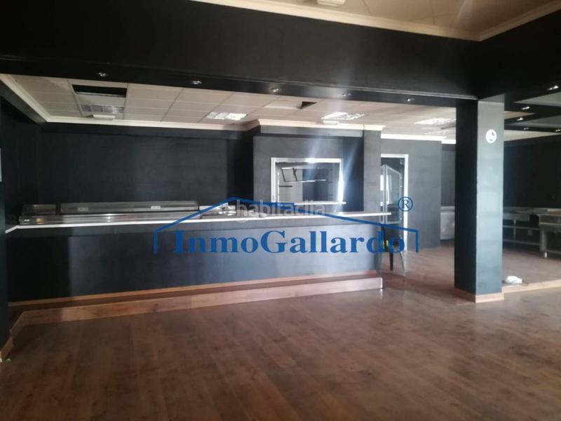 Foto f48c48d1-1592-4744-86a9-0f95ba08f041. Affitto locale commerciale in Paseo Marítimo de Levante Torre del Mar