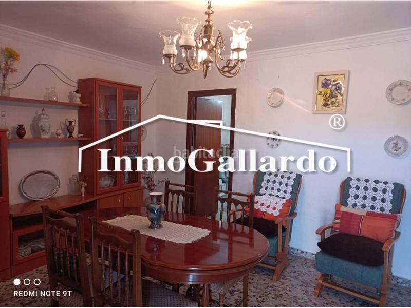 Foto 64b6b115-0c7b-40f6-8123-eb1ea527125f. Casa oportunidad casa independiente con 1000 m de parcela. en Benamargosa