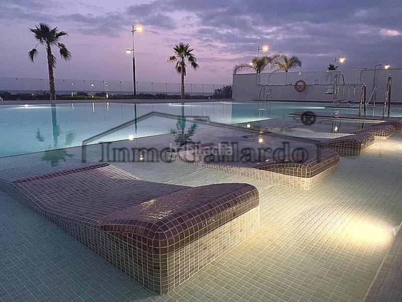 Foto d613ca83-2e82-46d4-8b39-9609cf61660a. Ático atico en venta costa en Laguna Beach Torrox