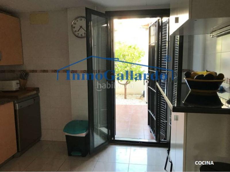 Foto 2f275d32-81bd-457d-b545-f082aebac223. Casa adossada amb calefacció aparcament a Lo Cea Rincón de la Victoria