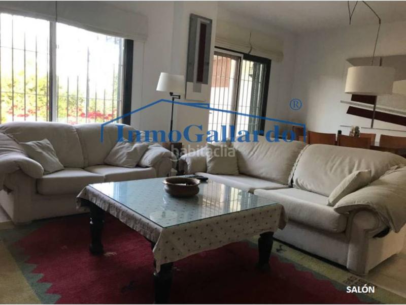 Foto 8bdf6374-c9eb-476b-b506-f78bcea5124f. Casa adossada amb calefacció aparcament a Lo Cea Rincón de la Victoria