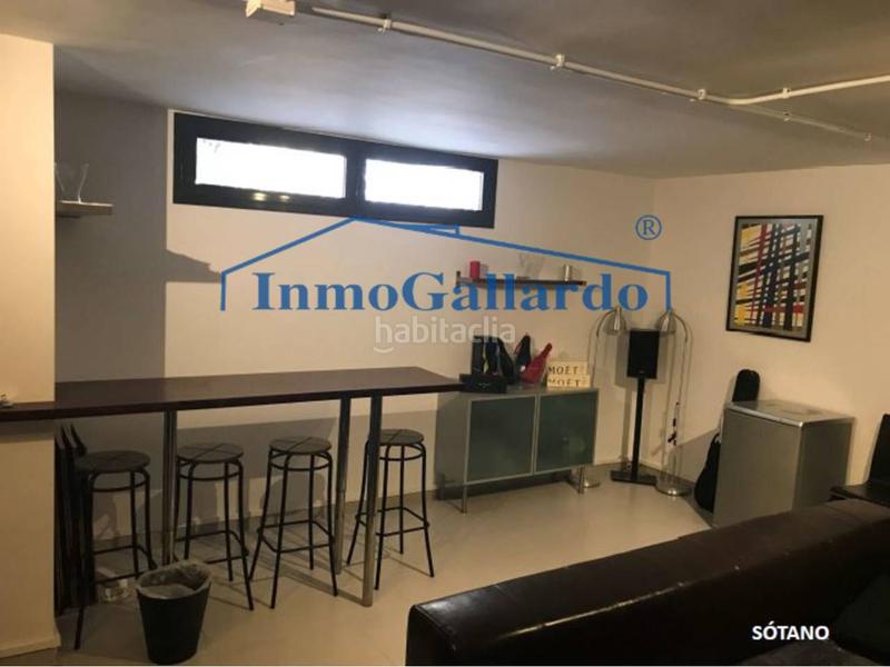 Foto f1cdb5bc-6685-4cf1-88f4-acc8088ea2eb. Casa adossada amb calefacció aparcament a Lo Cea Rincón de la Victoria