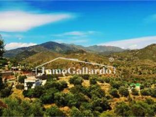 Propriété à Ojén. Terreno en venta en ojén