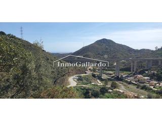 Finca rústica a La Cala del Moral. Terreno en venta en carretera de totalán