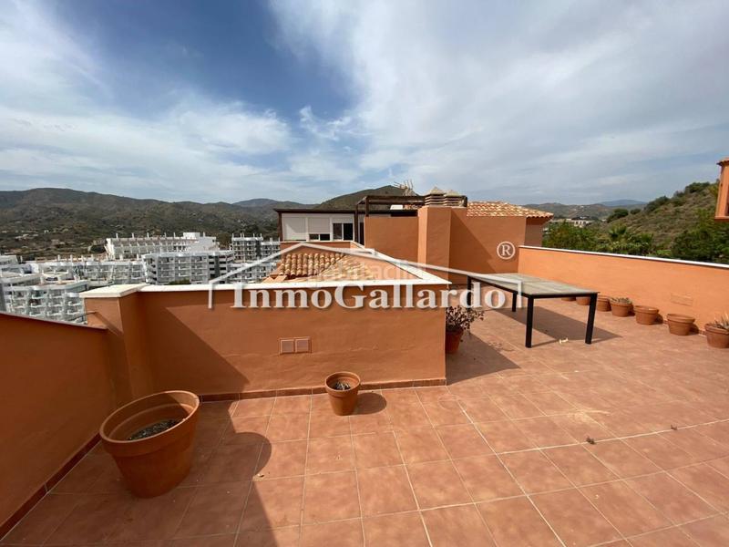 Foto b7eafdfd-72b9-4fe4-ba8b-b11257343c52. Attique avec parking piscine dans Lo Cea Rincón de la Victoria