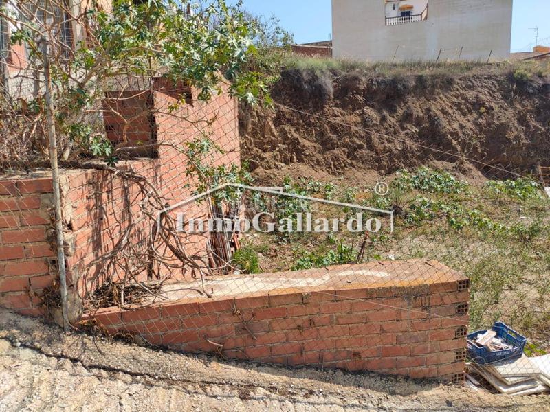 Foto a8d77ed7-f37d-42e0-a239-299a7297944e. Terreno residencial oportunidad de comprar solar urbano o parcelas. en Benamocarra