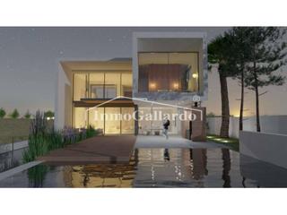Terreny residencial a Moclinejo. Solar de 760 m con proyecto y licencia en rincón de la victoria