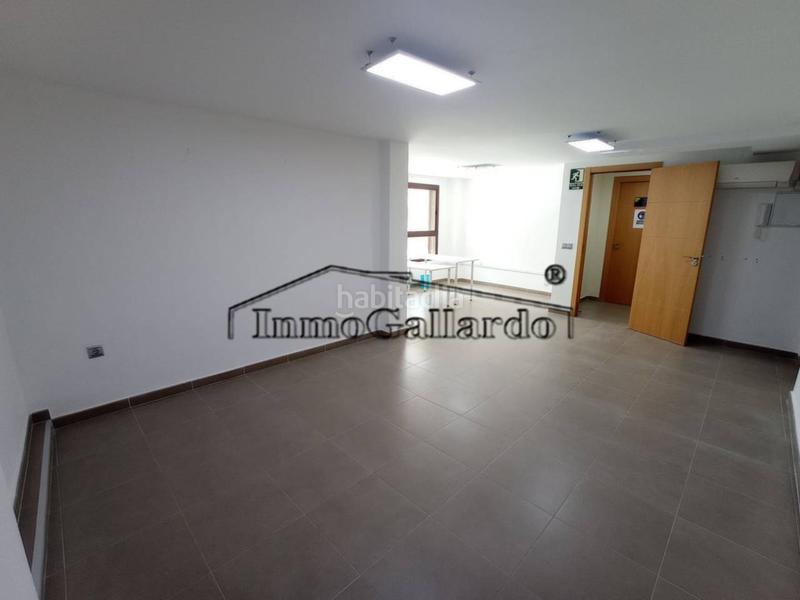 Foto 910f2566-de87-4b3d-b76d-091c53f57000. Location local commercial dans Playa del Rincón Rincón de la Victoria