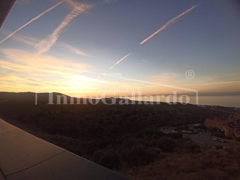 Foto 851b1bc1-a576-4cc9-8204-9432581b719a. Attique avec parking piscine dans La Cala del Moral Rincón de la Victoria