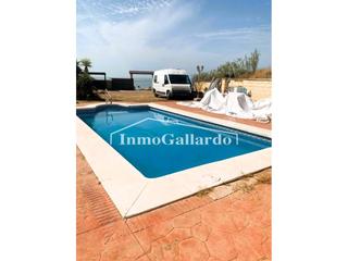 Maison à Añoreta Baja. Venta de casa en zona urbanizada en rincón de la victoria