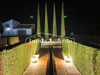Edifici a Centro. Impresionante casa de estilo nazari