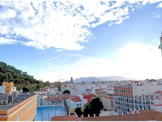 Piso en Gibralfaro. Piso en venta en barrio la victoria