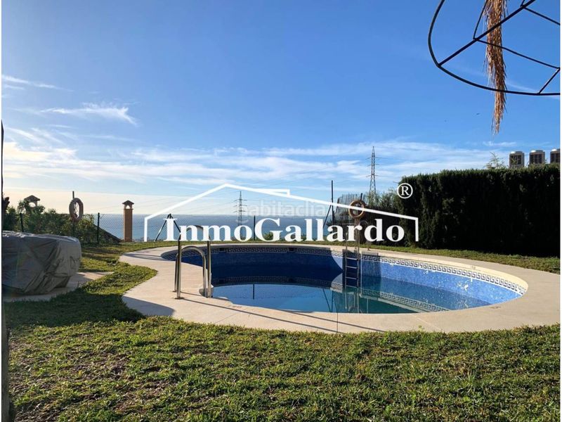 Foto 281f7a1c-d0e3-4d81-a864-7bee44a4502e. Casa aparellada amb calefacció aparcament a Pinares de San Antón Málaga