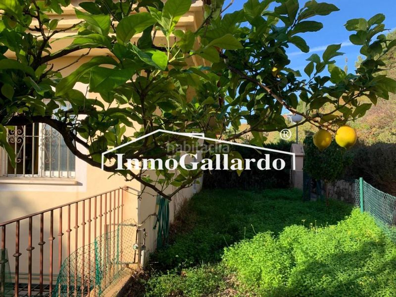 Foto a401146b-5207-4e3e-ac42-86e5eda6a012. Casa aparellada amb calefacció aparcament a Pinares de San Antón Málaga