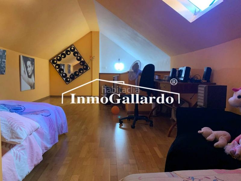 Foto e6d0a8a1-d1d0-411b-a112-5bd74925868d. Casa aparellada amb calefacció aparcament a Pinares de San Antón Málaga