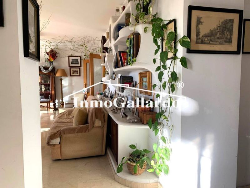 Foto f04ef575-e7da-47c6-a16f-5f0cf1c50fdc. Casa aparellada amb calefacció aparcament a Pinares de San Antón Málaga