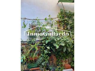 Casa adossada a El Molinillo - Capuchinos. Venta  chalet adosado en málaga capital