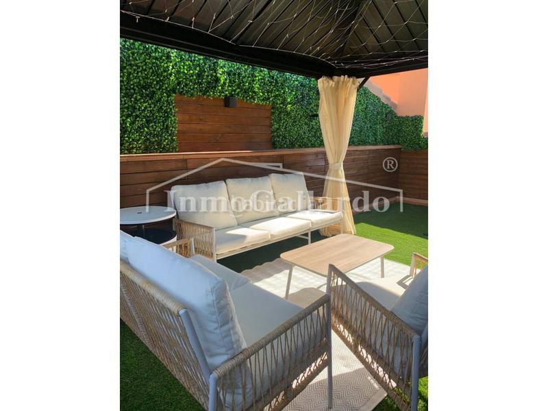 Foto f2cfa342-37b5-49ac-b2e0-73053a9354f6. Affitto casa a schiera con parcheggio piscina in Playa del Rincón Rincón de la Victoria