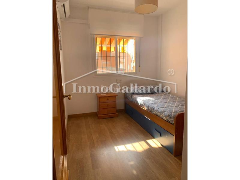 Foto 76e67b9f-ea83-4ded-b4ff-ae07160574ff. Lloguer casa adossada amb aparcament piscina a Playa del Rincón Rincón de la Victoria