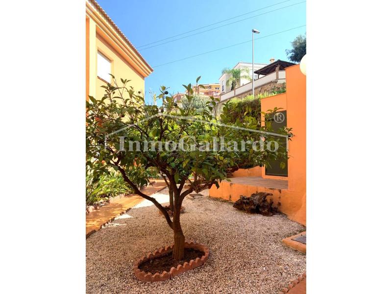 Foto 17169d5b-805a-4de1-94ae-92831ceb54b6. Location maison jumelée avec parking piscine dans Playa del Rincón Rincón de la Victoria