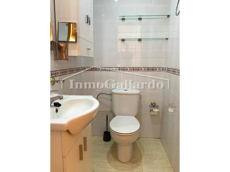 Foto ac2e387f-c921-43ed-8b48-f25ac84bfea6. Location maison jumelée avec parking piscine dans Playa del Rincón Rincón de la Victoria